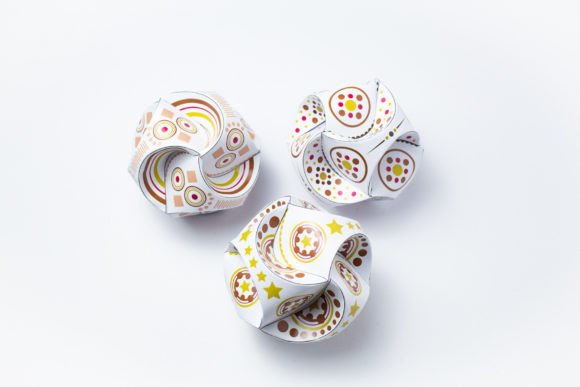 Christmas Baubles Set: A Designer's Review for Holiday Content